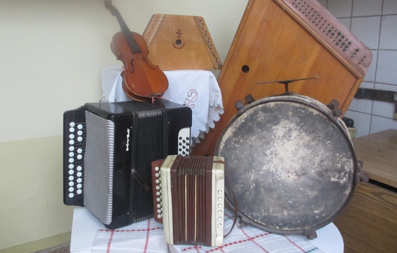 Этнографический музей «Беларуская хатка» (СШ №16 г. Лиды)